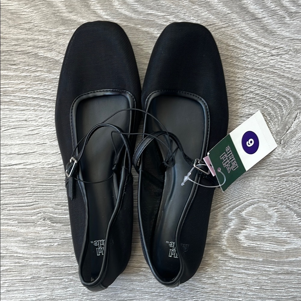 Black Square-Toe Mesh Ballet Flats